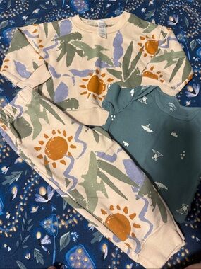 Kids Sun & Palm Print Sweatshirt and Joggers Set - Cream/Green